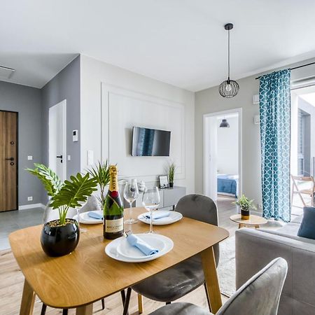 Warsaw Inside Airport & Business Premium Apartment ภายนอก รูปภาพ